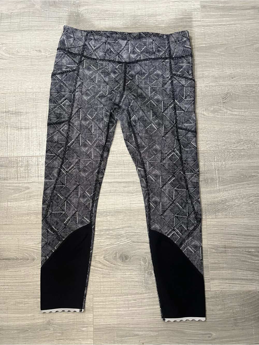 EUC lululemon Tight Stuff Tight Leggings